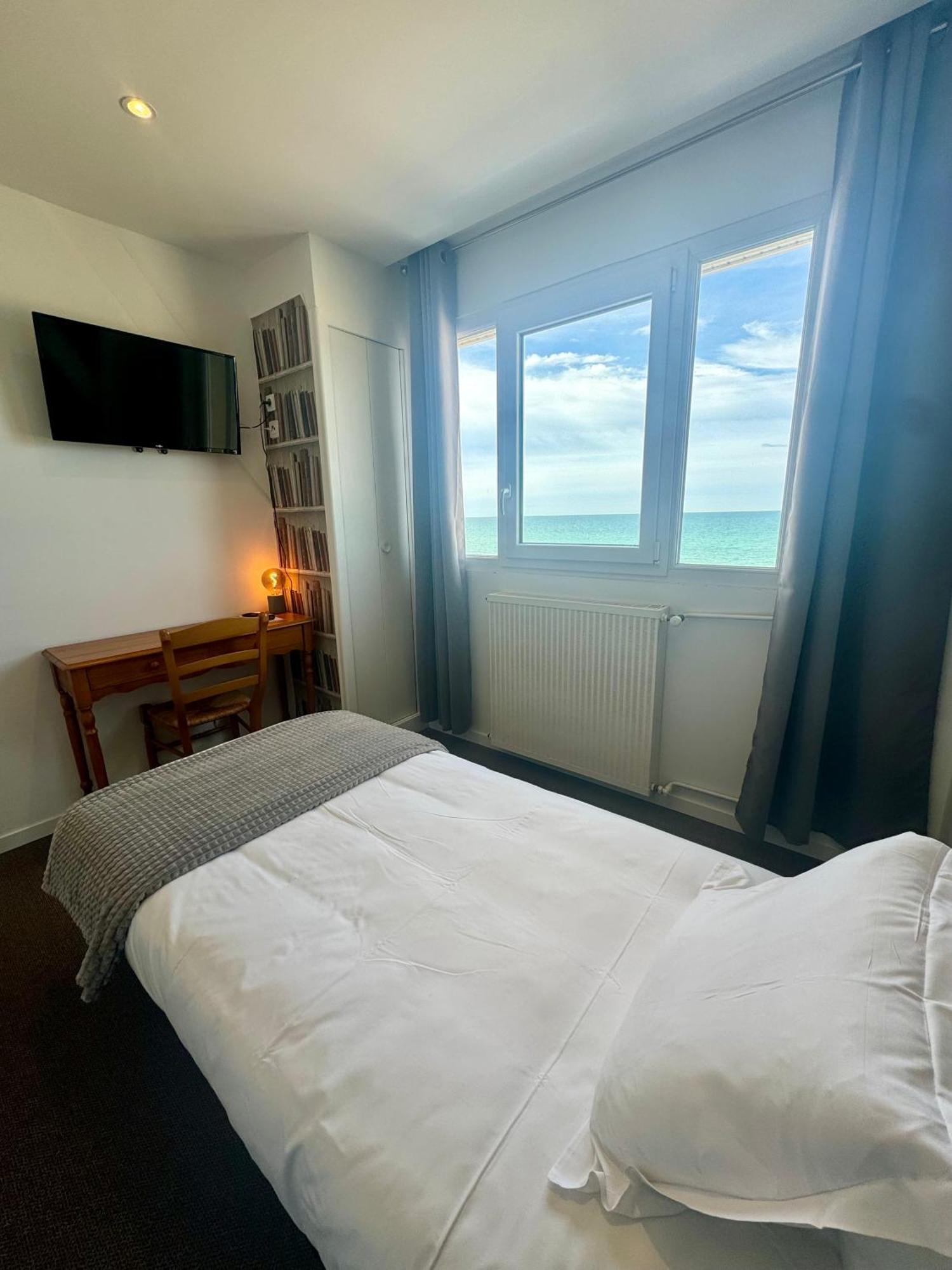 Le Clos Normand Saint-Aubin-Sur-Mer  Buitenkant foto
